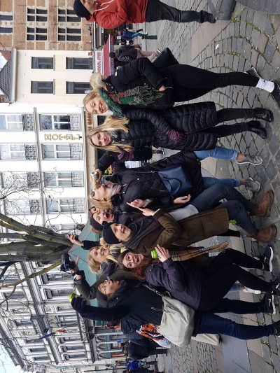 Brussels Scavenger Hunt Team Photo